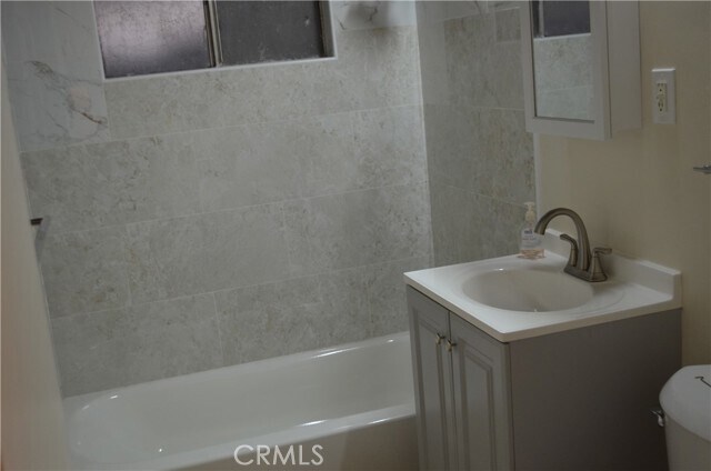 Foto del edificio - 16227 Clovermead St
