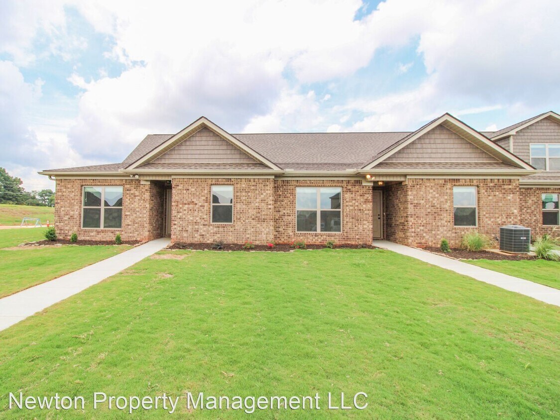 Foto principal - 3 br, 2.5 bath House - 18131 Mae Circle