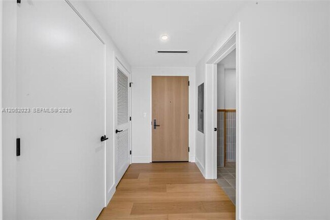 Foto del edificio - 1176 97th St
