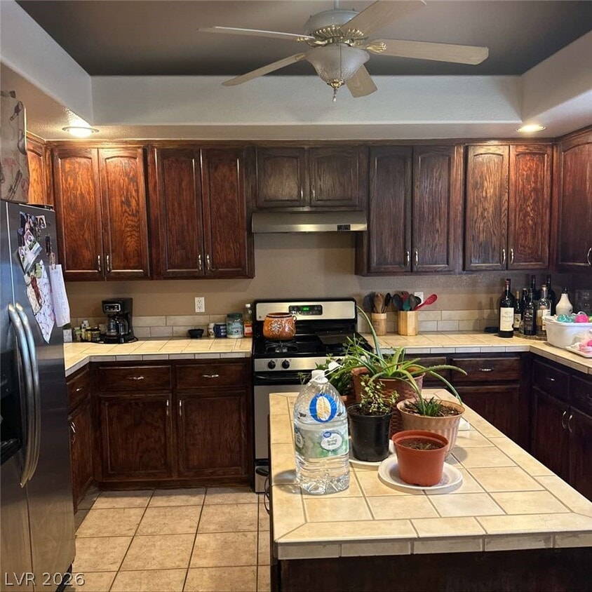 Building Photo - 1401 E Balsam Mist Ave