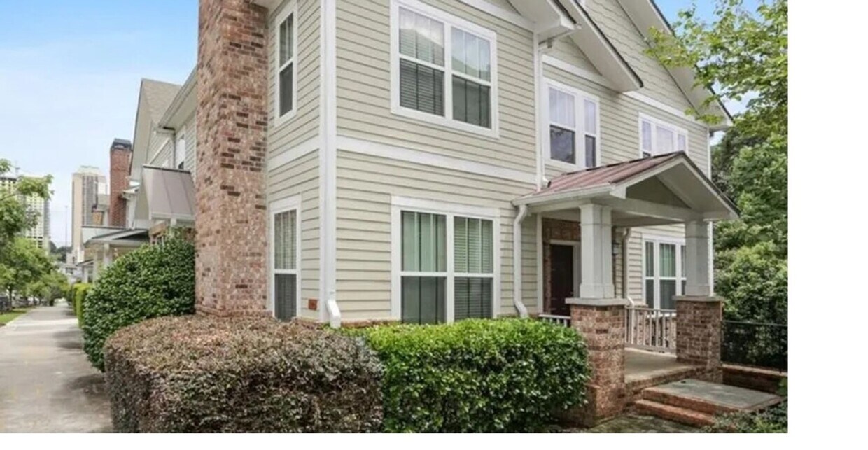 Charming 3BR Townhome in Atlanta $300 Off ... - Charming 3BR Townhome in Atlanta $300 Off ...