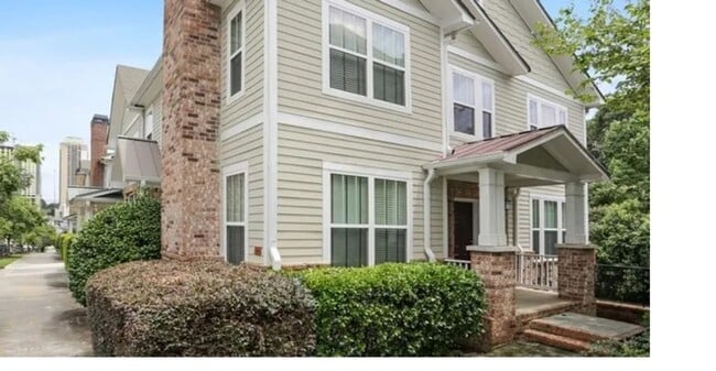 Charming 3BR Townhome in Atlanta $300 Off ... - Charming 3BR Townhome in Atlanta $300 Off ...