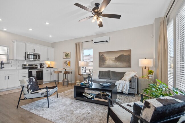 Foto del edificio - 111 W 4th St