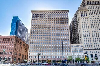 Building Photo - 330 S Michigan Ave