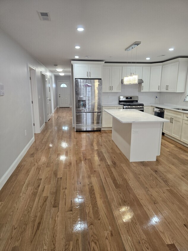 Primary Photo - 9 Woodville St