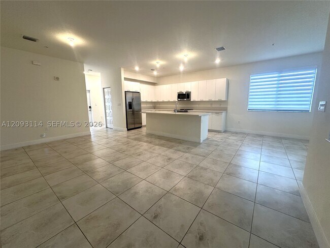 Foto del edificio - 4636 NW 84th Ave