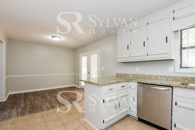 Foto del edificio - Welcome home to this freshly renovated home!