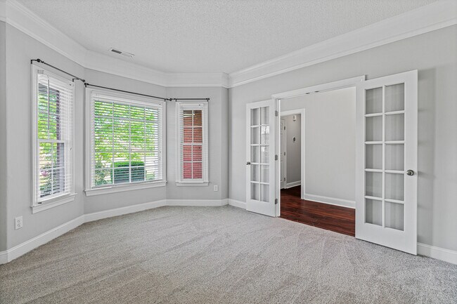 Building Photo - 101 Coriander Ln