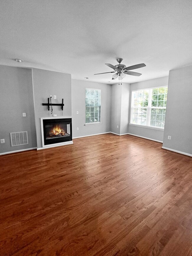 Foto del edificio - 1701 Walcott Ln