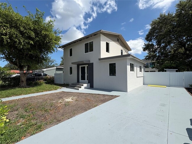 Building Photo - 3368 NW 51st Terrace