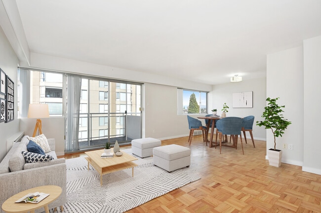 Building Photo - Kerrisdale B