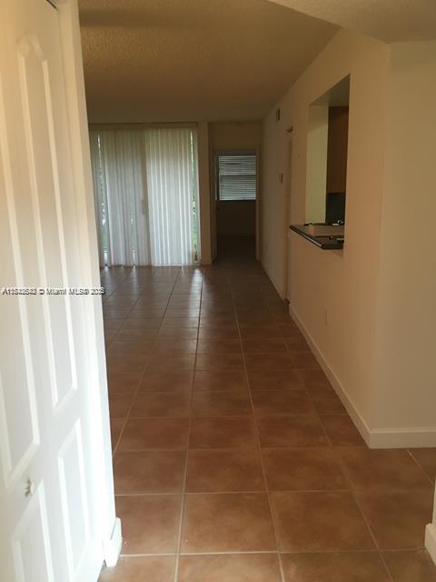 Foto principal - 4982 NW 97th Pl