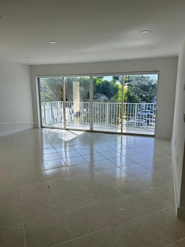 Foto principal - 7701 SW 88th St