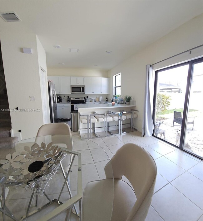 Building Photo - 3387 W 106th Terrace