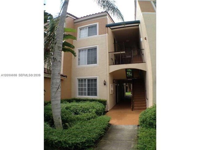 Foto del edificio - 2031 Renaissance Blvd