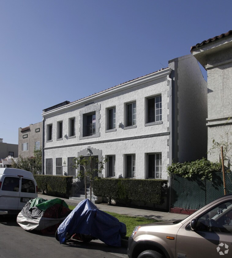 Foto del edificio - 133 N. Reno St.