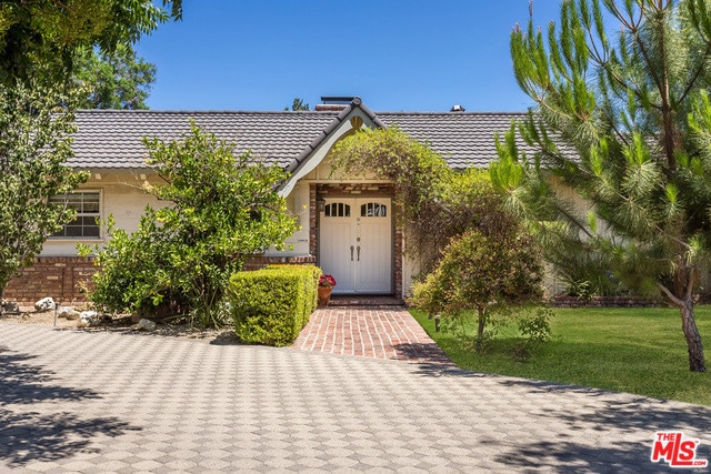 Building Photo - 7800 Texhoma Ave