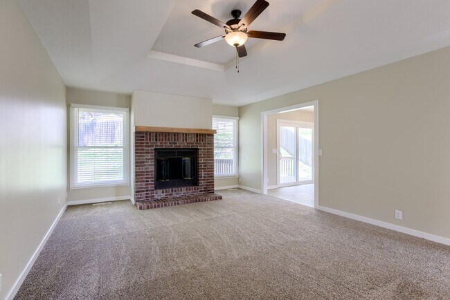 Foto del edificio - 3 Bedroom Bellevue Home!!
