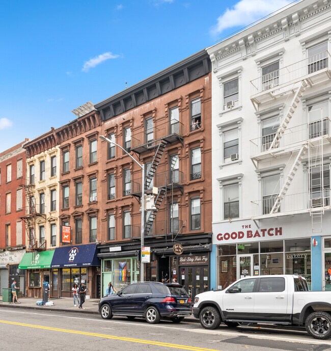 Building Photo - 940 Fulton St