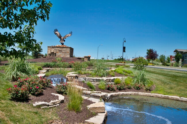 Building Photo - The Manor Homes of Eagle Glen