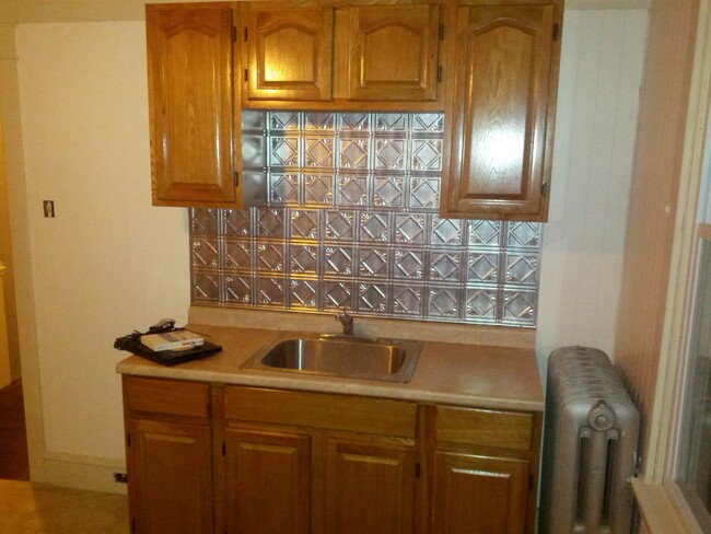 Kitchen 1 - 4400 Kutztown Road