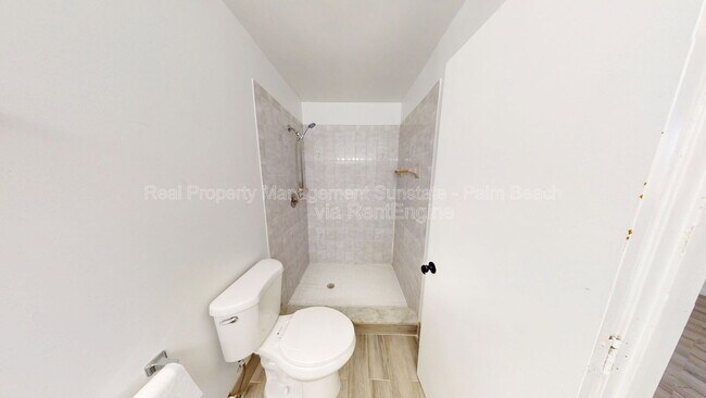 Foto del edificio - 13789 Bottlebrush Ct