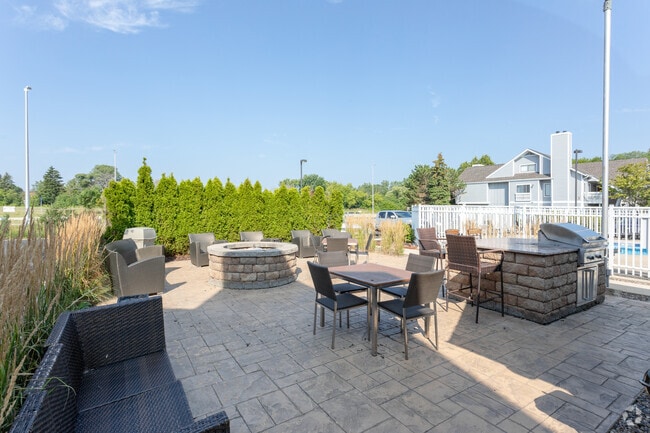 Patio - The Glen Luxury Townhomes