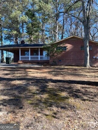 Building Photo - 5898 Elaine Dr