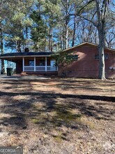 Building Photo - 5898 Elaine Dr