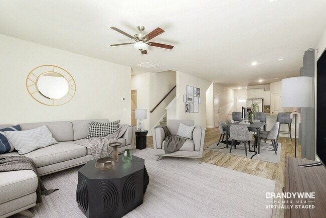 Building Photo - 912 Hayston Wy