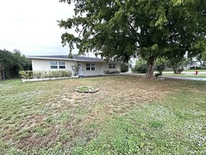 Building Photo - 1234 Wynnewood Dr