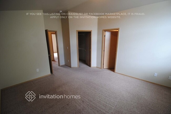 Building Photo - 19318 Valley View Dr