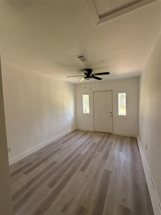 Building Photo - 6822 Tierwester St