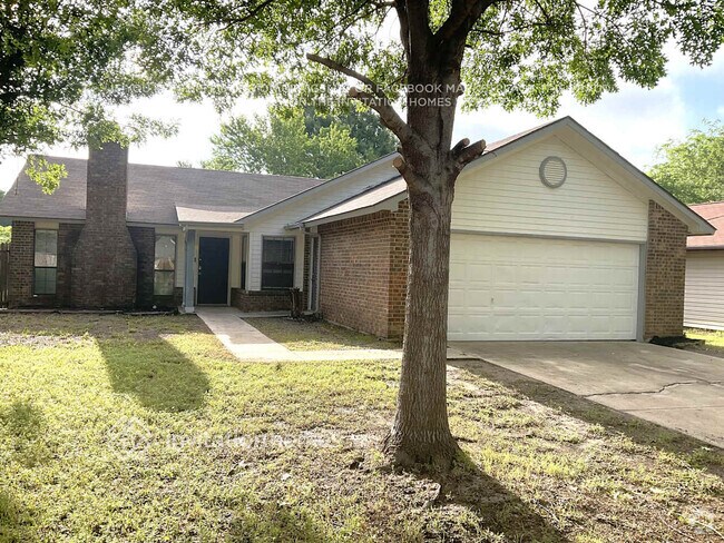 Building Photo - 2512 Freedom Ln