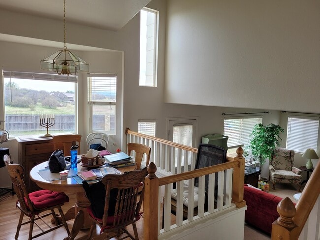 Building Photo - 127 Misty Creek Dr