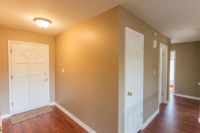 Building Photo - 1508 Rosario Ave