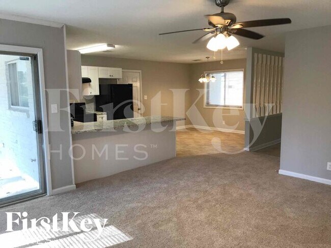 Building Photo - 4835 Rondelay Ct