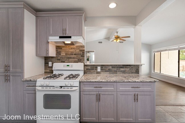 Foto del edificio - 3 br, 2 bath House - 1111 S Susanna Ave