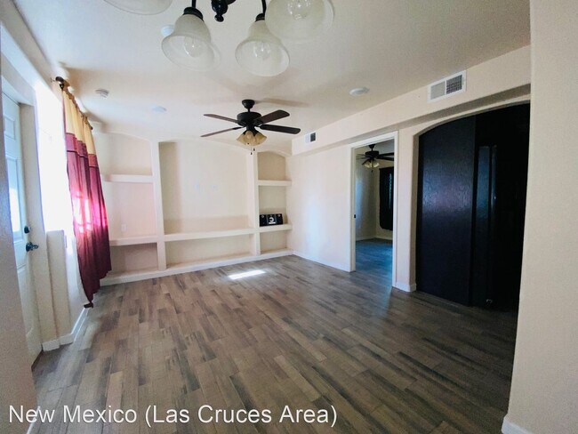 Building Photo - 2 br, 1 bath House - 119 Encino Dr.