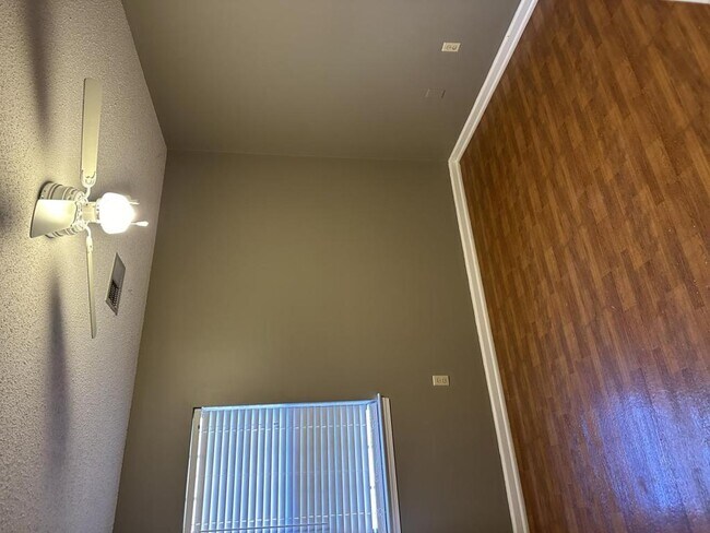 Building Photo - 7287 Grove Park Rd