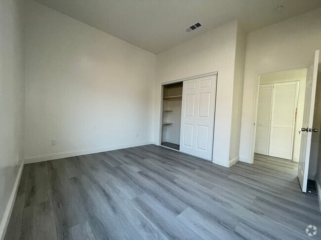 Building Photo - 8242 Yarrow St