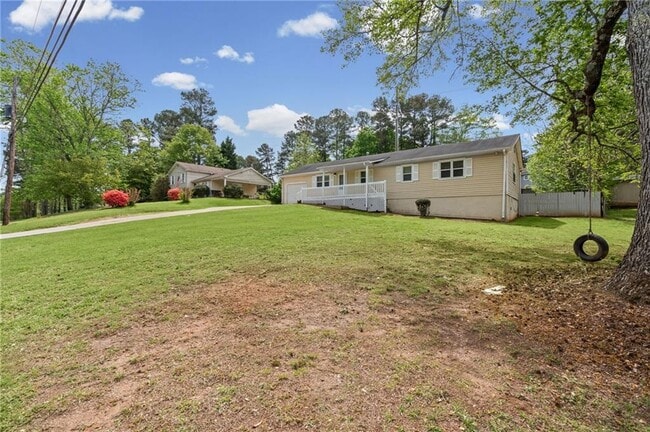 Building Photo - 1321 Timbercrest Dr