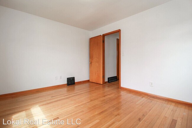 Building Photo - 2 br, 1 bath House - 6208 Northcliff Ave.