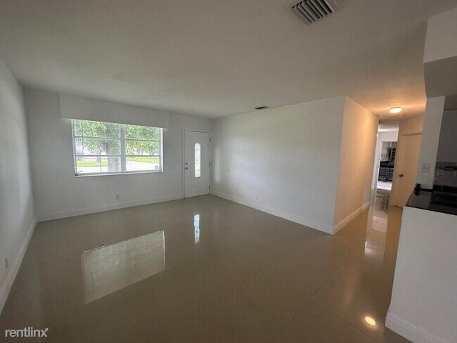 Building Photo - 3 br, 2 bath House - 3601 Avenue T Avenue