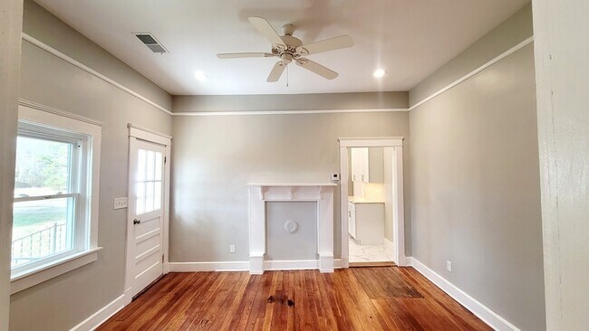 Building Photo - 4344 Studley Rd