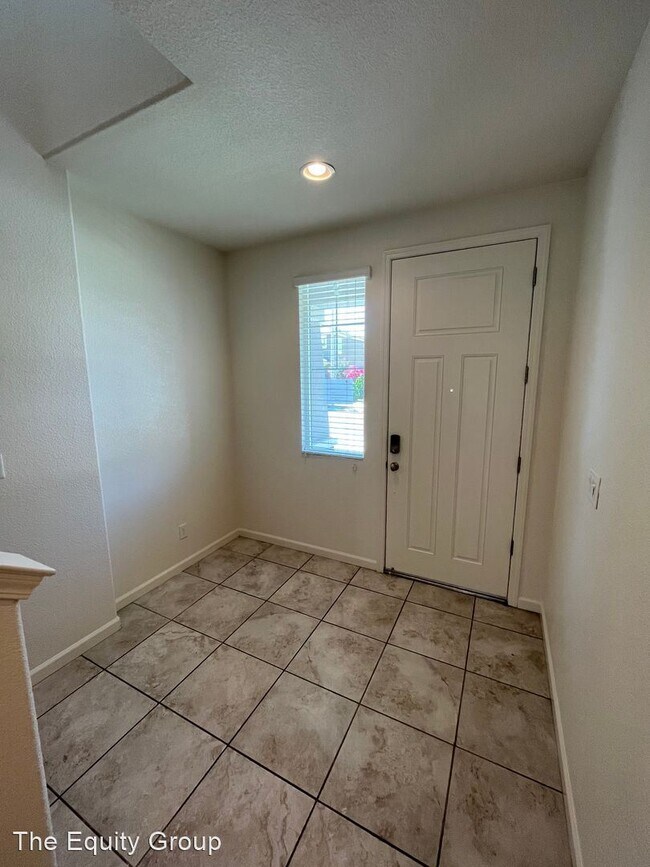 Building Photo - 5 br, 3 bath House - 4322 West Oriole Ct