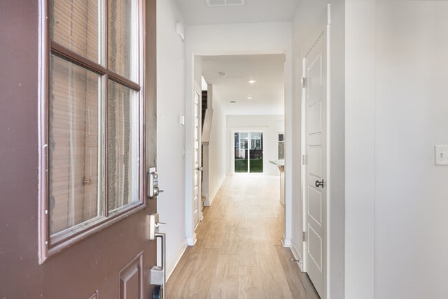 Building Photo - 4209 Aragorn Way