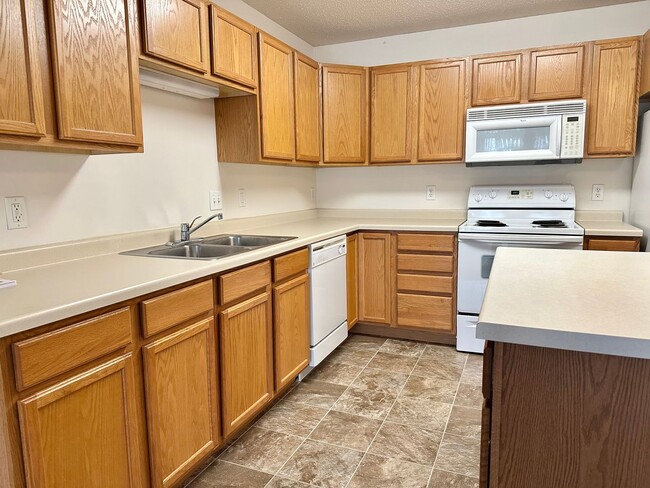 Foto del edificio - Walk Out Patio - 2 Bedroom 2 Bath