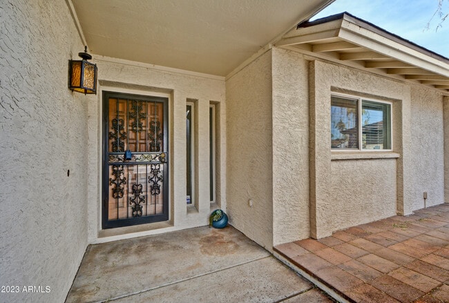 Building Photo - 6747 E Aire Libre Ln