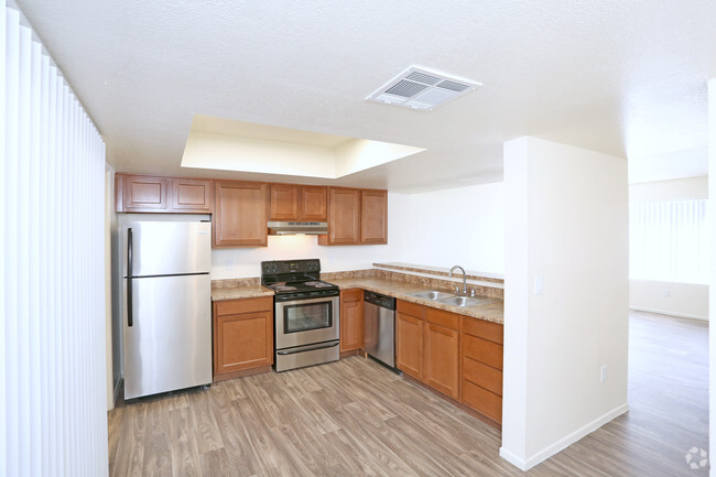 3BR Townhouse Remodel Kitchen - Fountain Place